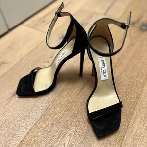 Jimmy Choo Alva 120 37 in Black